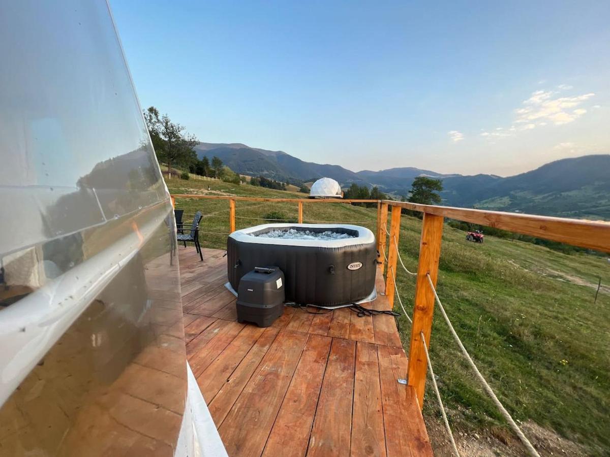 Tranquil Dome - Manta'S Retreat Glamping Cornereva Hotell Exteriör bild