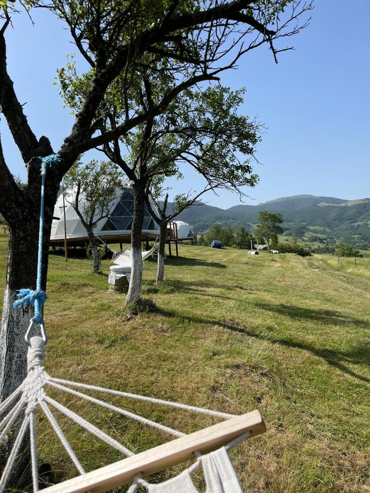 Tranquil Dome - Manta'S Retreat Glamping Cornereva Hotell Exteriör bild