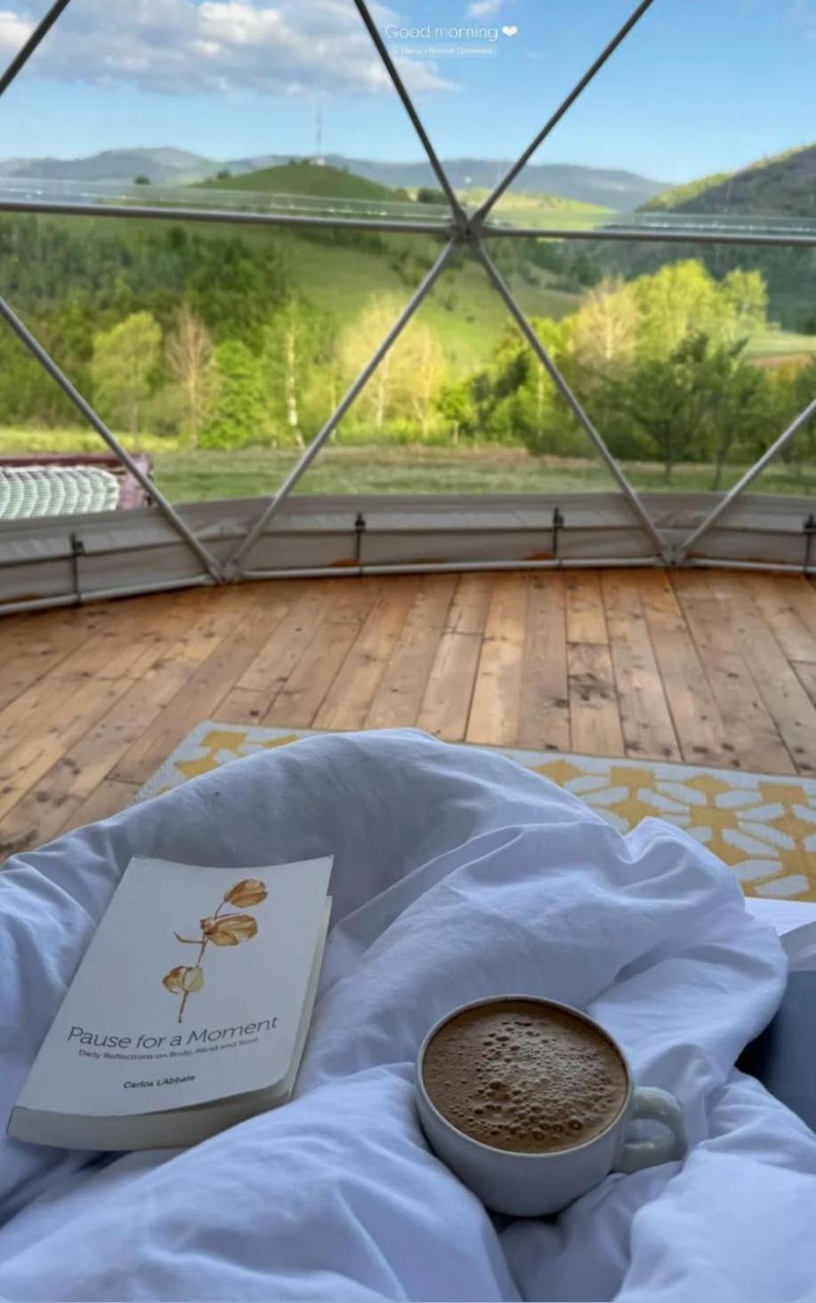 Tranquil Dome - Manta'S Retreat Glamping Cornereva Hotell Exteriör bild